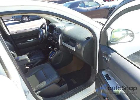 2014 Jeep Compass High Altitude z USA, uszkodzony, nr VIN 1C4NJCEA0ED732005